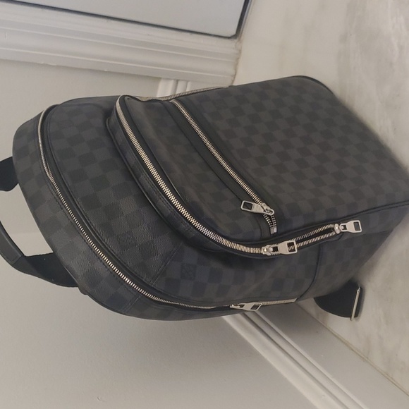 Louis Vuitton black backbage - Picture 2 of 4